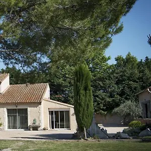 mas-de-la-mare.fr-provencehotel.com/