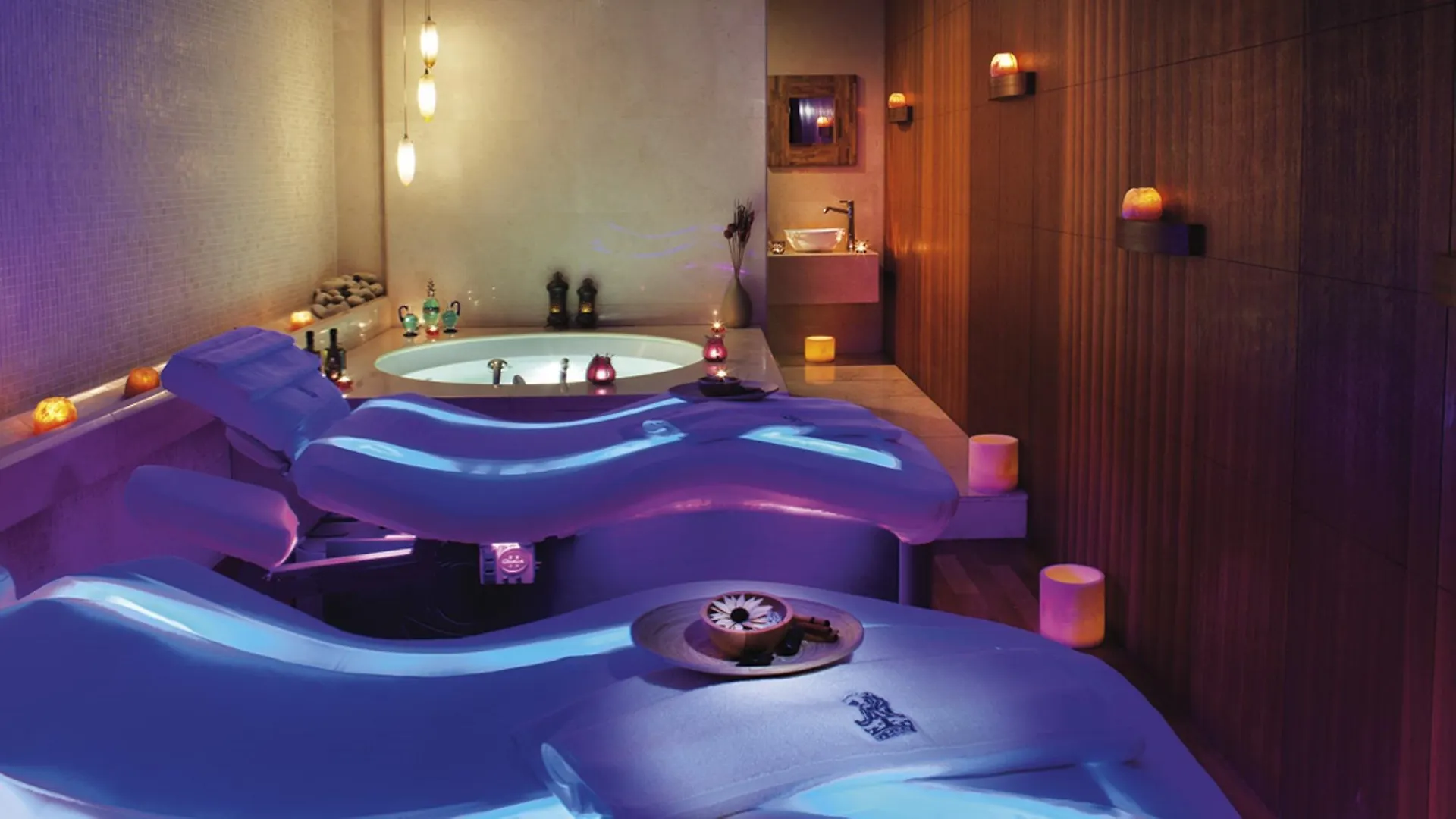 فندق The Ritz-Carlton, Istanbul at the Bosphorus