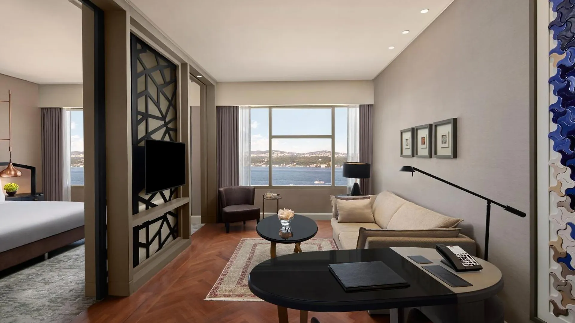 فندق The Ritz-Carlton, Istanbul at the Bosphorus