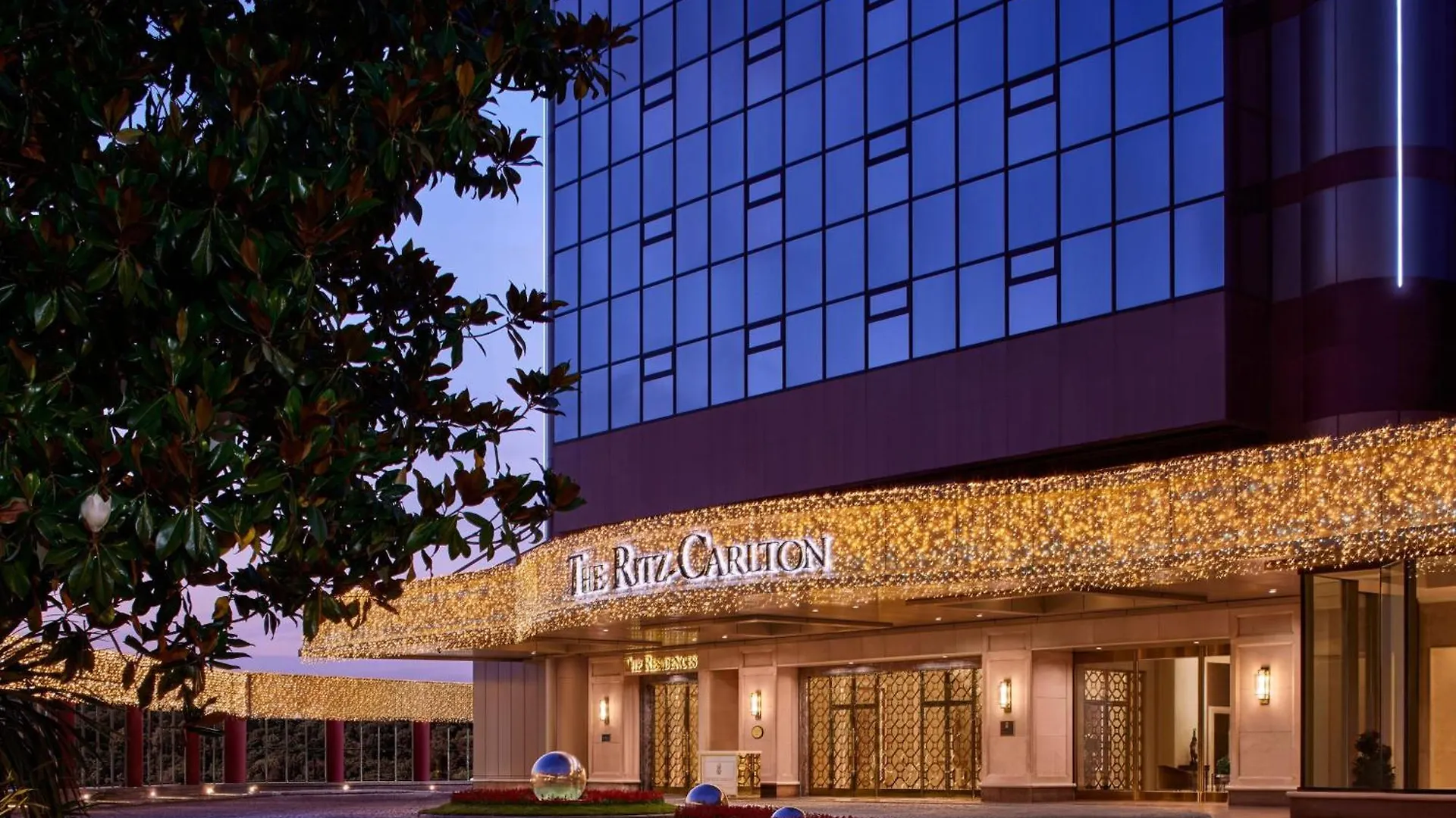 فندق The Ritz-Carlton, Istanbul at the Bosphorus